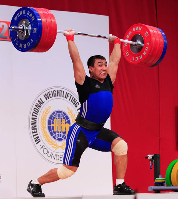 Turlock man breaks weightlifting world record - Turlock Journal