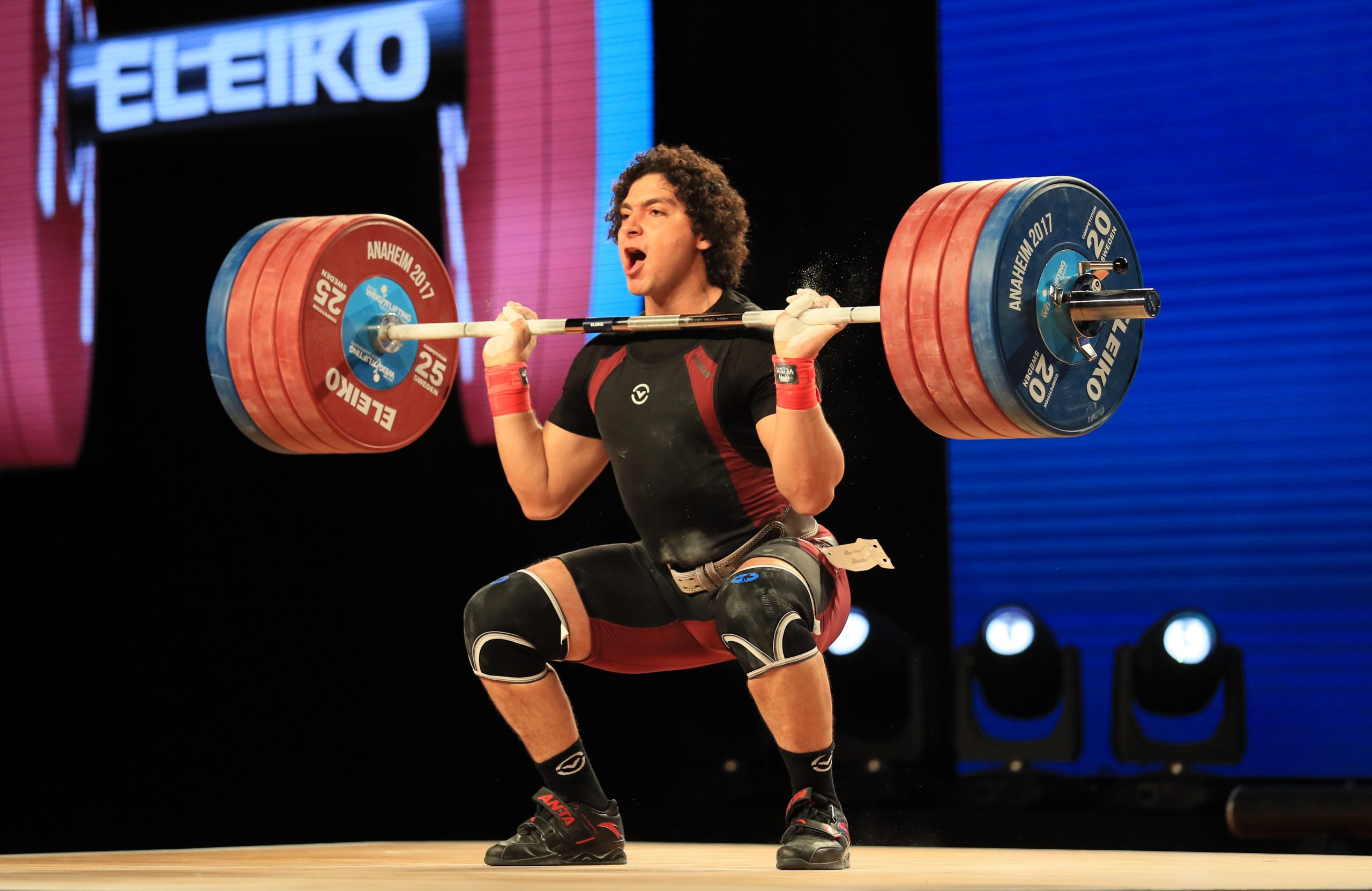 Weightlifter Loses Intestines